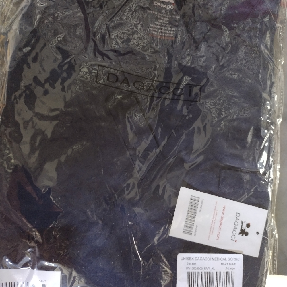 Dagacci scrub set